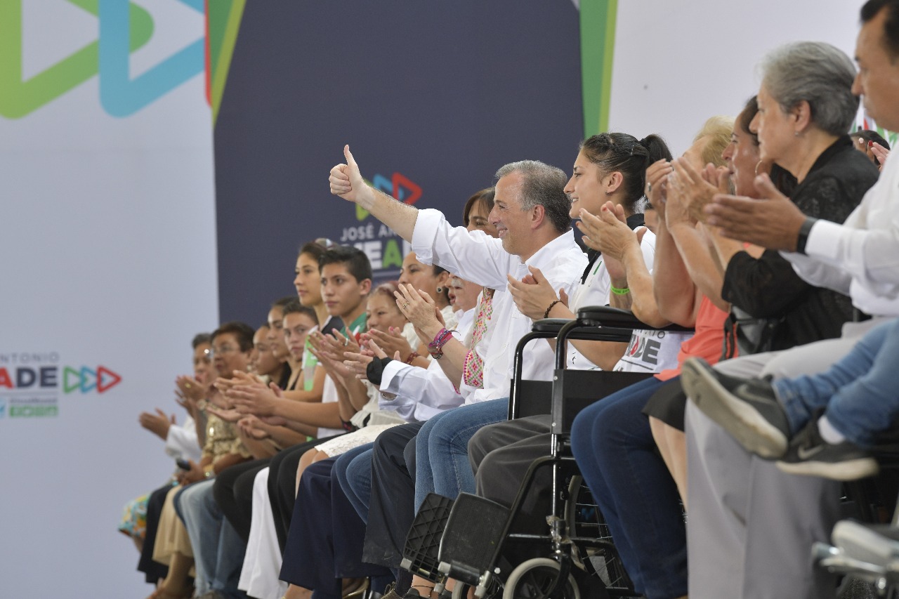 Meade anunció impulso en salud, infraestructura y transporte para Nuevo León